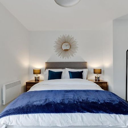 1 Bed Modern Apartment In A Converted Mill Leeds  Esterno foto